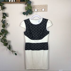 Katherine Barclay NWT ivory & black sheath dress 8